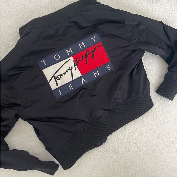 RARE Tommy Jeans 90s Insulated Bomber Jacket - Picture 8 of 9